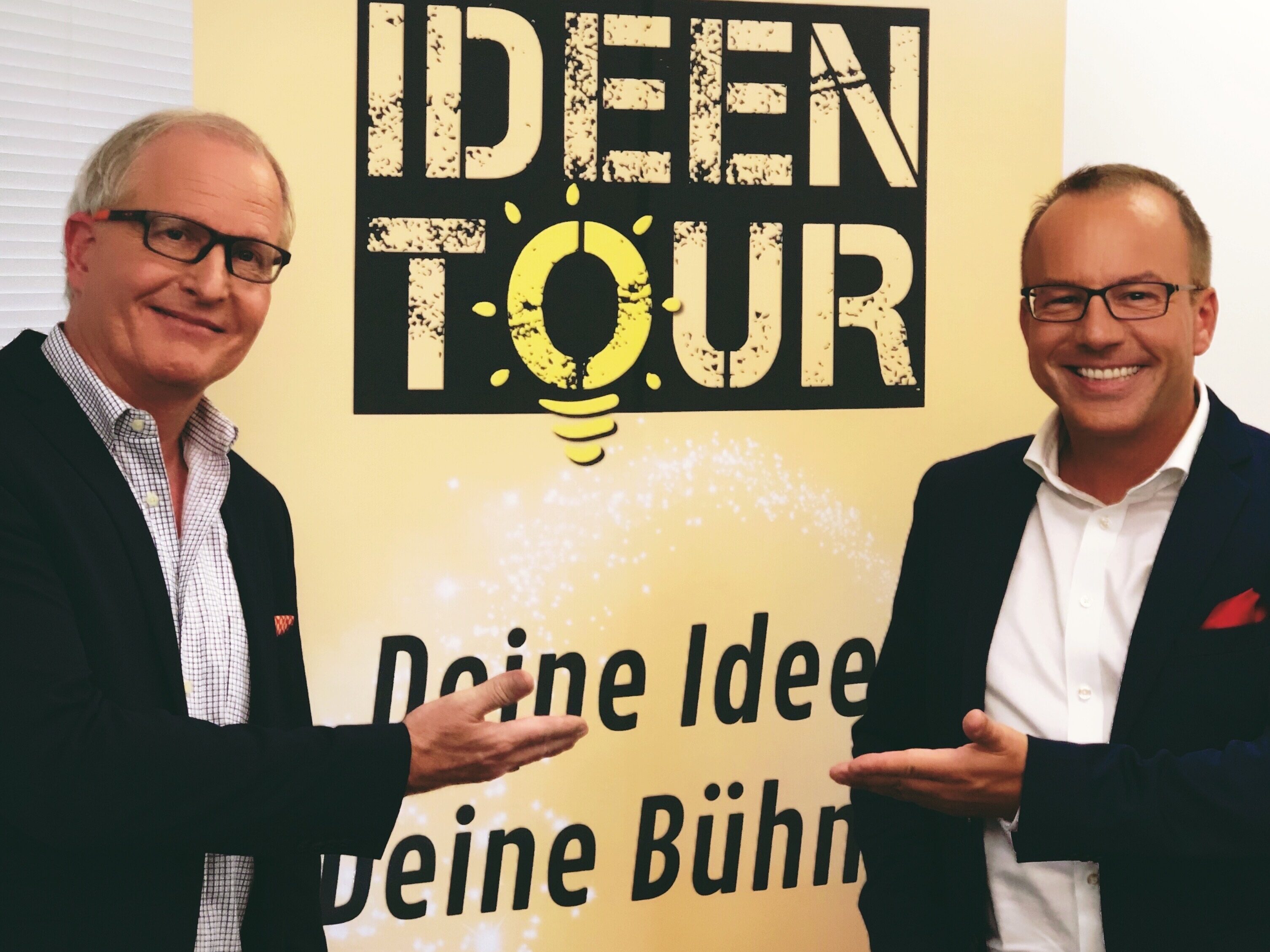 Thomas auf der Bühne und im TV bei der Ideen Tour